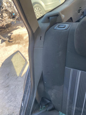 CINTURON SEGURIDAD TRASERO DERECHO