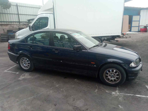  BMW SERIE 3 BERLINA (E46) 