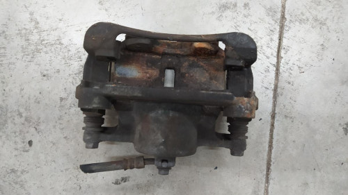 PINZA DE FRENO DELANTERA DERECHA Nissan QASHQAI (J10) 