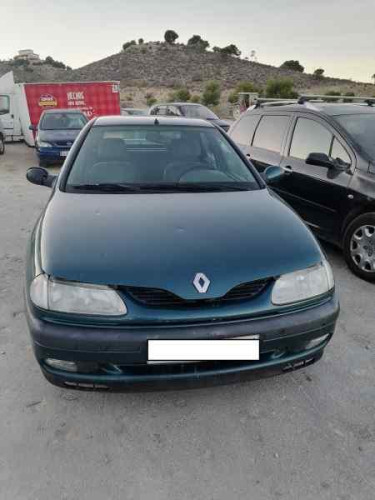 RENAULT LAGUNA (B56) — vehículo donante para recambios 