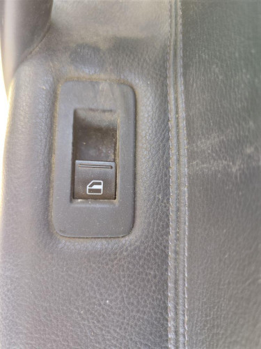 MANDO ELEVALUNAS DELANTERO DERECHO Volkswagen TOUAREG (7L6) 