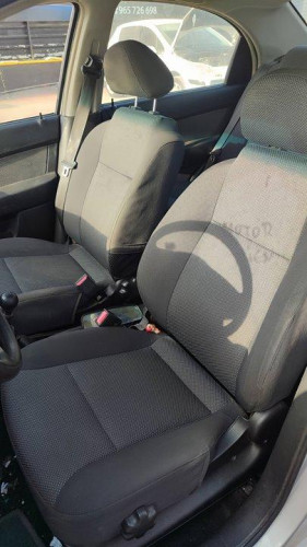  CHEVROLET AVEO BERLINA 