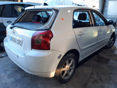 TOYOTA COROLLA (E12)