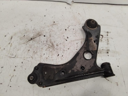 BRAZO SUSPENSION INFERIOR DELANTERO DERECHO OPEL CORSA E 