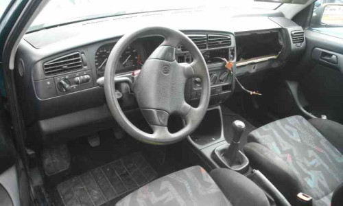 VOLKSWAGEN GOLF III (1H1)(11.1991) — vehículo donante para recambios 