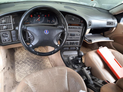 SAAB 9-5 FAMILIAR