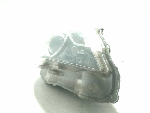  FARO DERECHO TOYOTA AVENSIS CROSS SPORT (T27) 