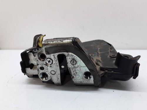 CERRADURA PUERTA DELANTERA IZQUIERDA TOYOTA RAV4 (A3) 