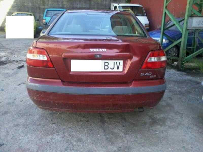 VOLVO S40 BERLINA