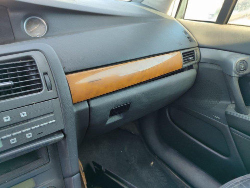  RENAULT VEL SATIS (BJ0) 