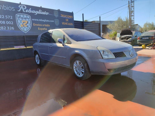  RENAULT VEL SATIS (BJ0) 