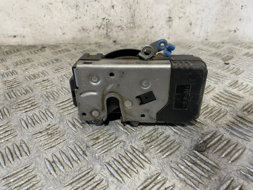 CERRADURA PUERTA DELANTERA IZQUIERDA 