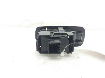 MANDO ELEVALUNAS TRASERO DERECHO, TOYOTA, COROLLA VERSO (R1)