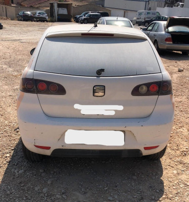 SEAT IBIZA (6L1)