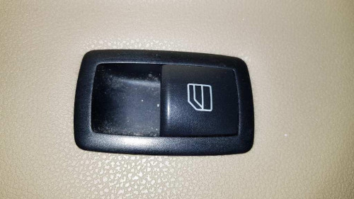 MANDO ELEVALUNAS TRASERO DERECHO MERCEDES-BENZ CLASE ML (BM 164) 
