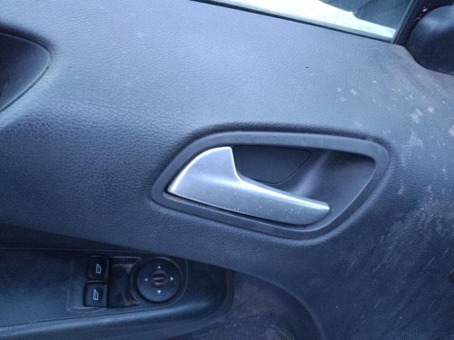 MANETA INTERIOR DELANTERA IZQUIERDA Ford TRANSIT COURIER (C4A) 