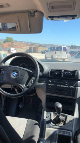 BMW SERIE 3 BERLINA (E46) — vehículo donante para recambios 
