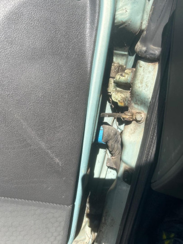 RETENEDOR PUERTA Lancia Y 