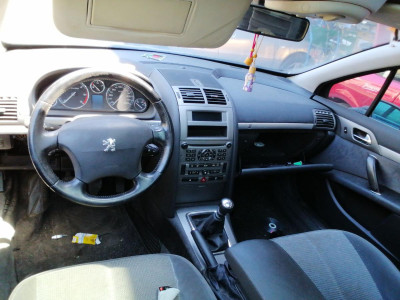 PEUGEOT 407 SW