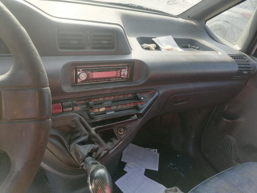 PEUGEOT EXPERT COMBI (1995) — vehículo donante para recambios 