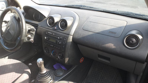  FORD FIESTA (CBK) 