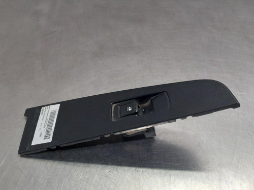  MANDO ELEVALUNAS DELANTERO DERECHO SSANGYONG ACTYON 