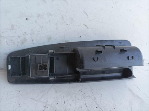 MANDO ELEVALUNAS DELANTERO IZQUIERDO Volkswagen POLO IV (9N1) 