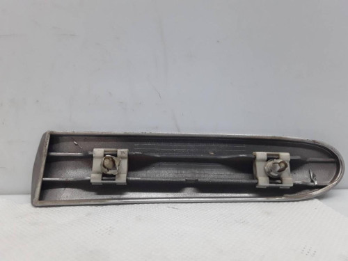 MOLDURA Mercedes-Benz CLASE C (BM 203) BERLINA 