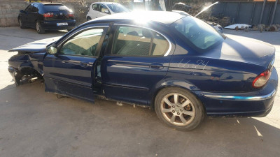 JAGUAR X-TYPE