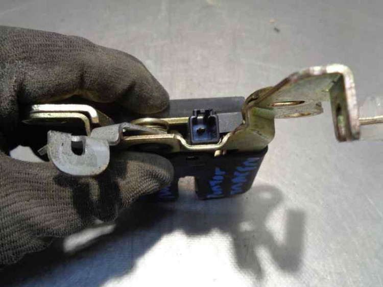 CERRADURA MALETERO / PORTON