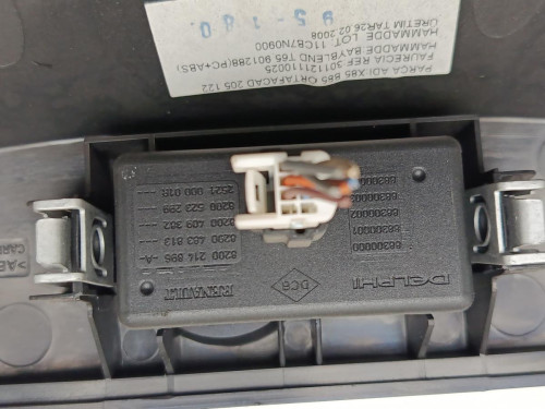 CONSOLA CENTRAL Renault CLIO III GRANDTOUR 