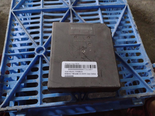  CAJA RELES / FUSIBLES, , 