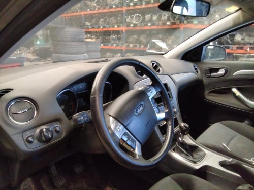  FORD MONDEO BERLINA (CA2) 