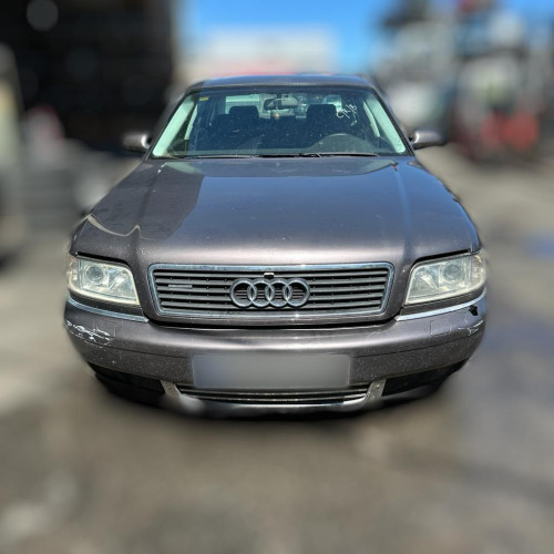  AUDI A8 (D2) 