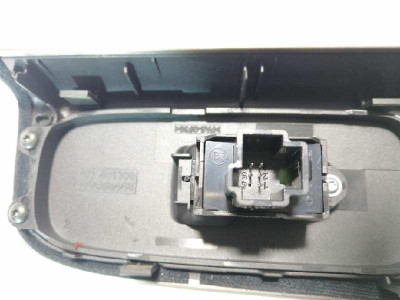 MANDO ELEVALUNAS DELANTERO DERECHO, VOLVO, V50 FAMILIAR