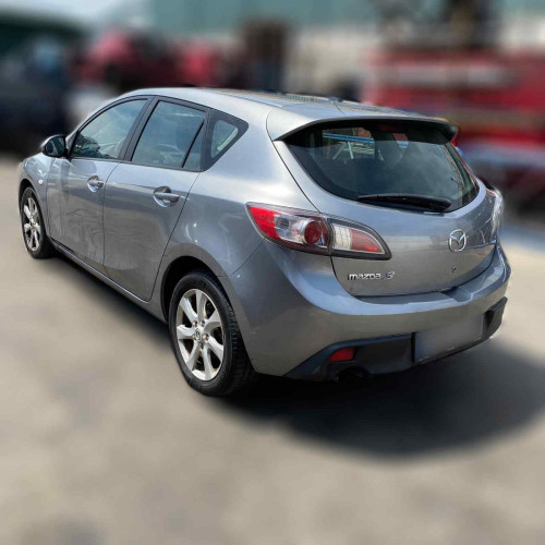 MAZDA 3 BERLINA (BL) de segunda mano