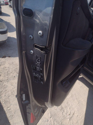 CERRADURA PUERTA DELANTERA IZQUIERDA