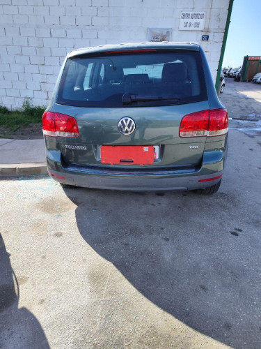  VOLKSWAGEN TOUAREG (7LA) 
