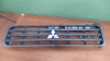 REJILLA DELANTERA MITSUBISHI MONTERO (V20/V40) 