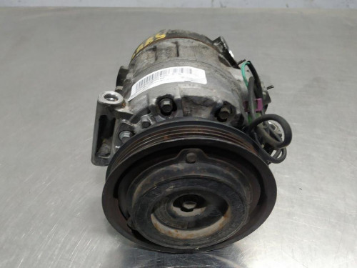  COMPRESOR AIRE ACONDICIONADO Volkswagen PASSAT BERLINA (3B3) 