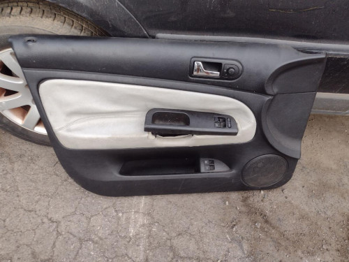 MANDO ELEVALUNAS DELANTERO IZQUIERDO VOLKSWAGEN PASSAT BERLINA (3B3) 