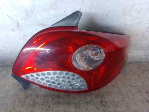 PILOTO TRASERO DERECHO PEUGEOT 206 + 