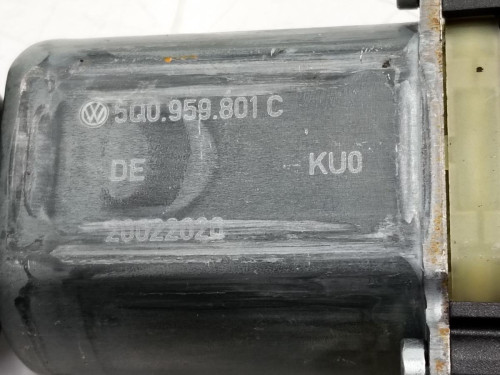 ELEVALUNAS DELANTERO IZQUIERDO VOLKSWAGEN GOLF VII BERLINA (BQ1/BE2) 