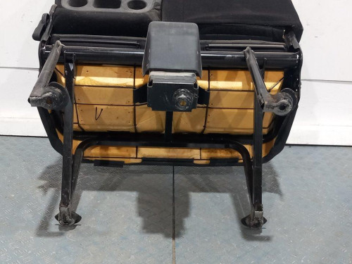  ASIENTO DELANTERO DERECHO RENAULT MASTER III VOLQUETE 