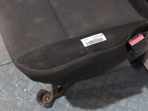  ASIENTO DELANTERO DERECHO RENAULT MASTER III VOLQUETE 