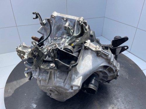 CAJA CAMBIOS Toyota AVENSIS BERLINA (T25) 