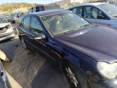 MERCEDES-BENZ CLASE C (BM 203) BERLINA