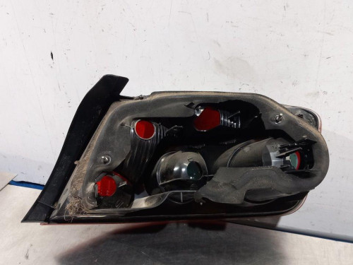  PILOTO TRASERO IZQUIERDO Peugeot 407 