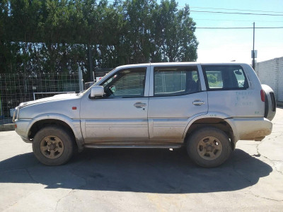 NISSAN TERRANO II (R20)