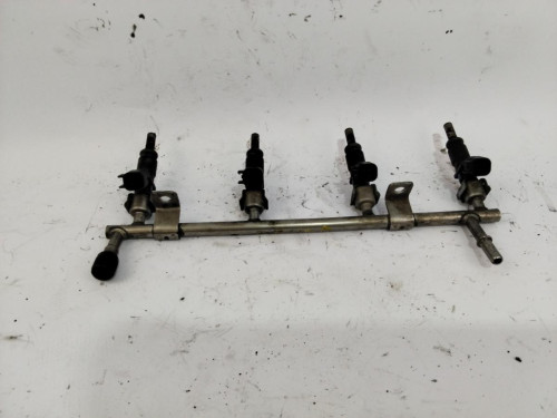 RAMPA INYECTORA Chevrolet CRUZE 